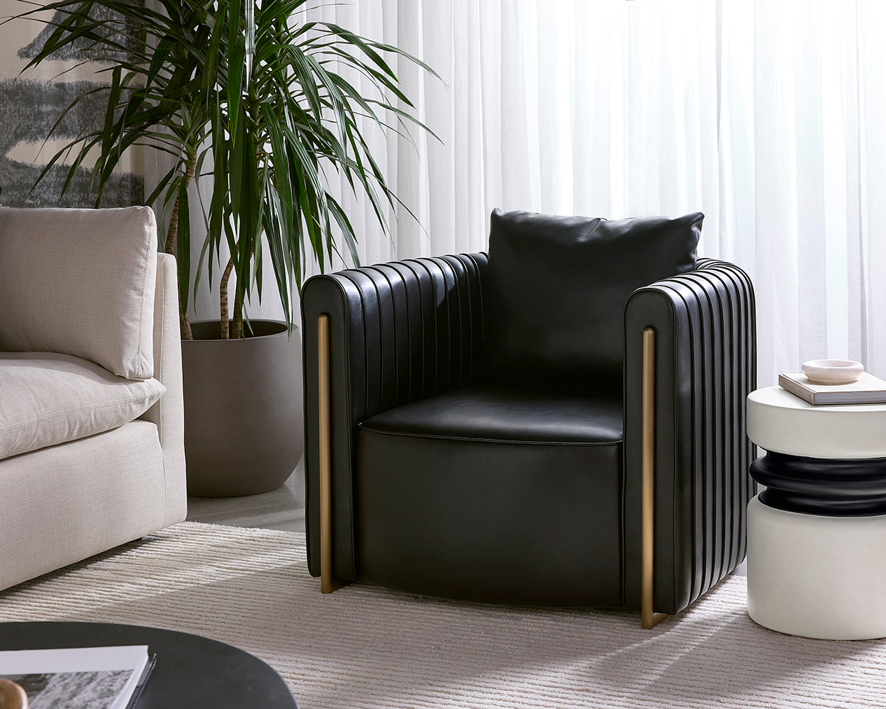 ALIX LOUNGE CHAIR - CANTINA BLACK